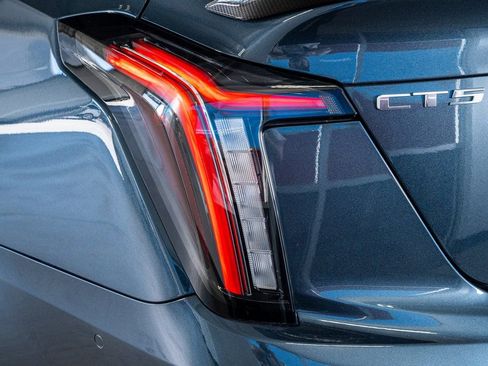 Used 2025 Cadillac CT5 V Blackwing w/ Carbon Fiber 2 Package image 28