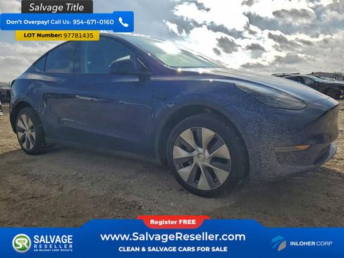 Used 2024 Tesla Model Y Long Range image 5