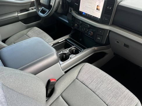 New 2026 Ford F250 XLT w/ XLT Premium Package AWD/4WD image 15