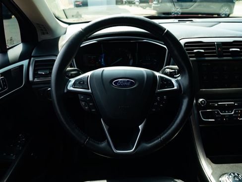 Used 2017 Ford Fusion Energi SE FWD image 11