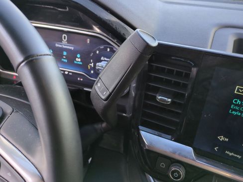 Certified 2024 Chevrolet Silverado 1500 LT image 15