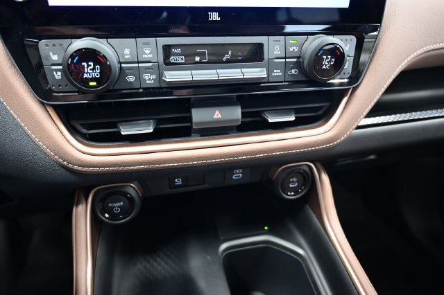Certified 2026 Toyota Grand Highlander AWD Hybrid image 18
