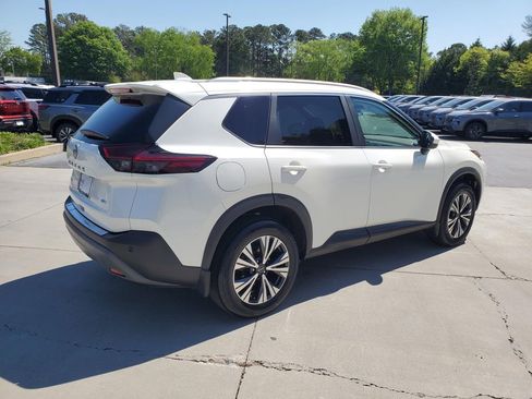Certified 2023 Nissan Rogue SV w/ SV Premium B Package image 4