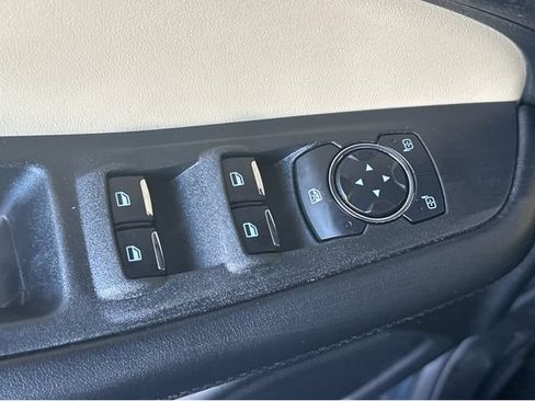 Used 2024 Ford Edge SE AWD/4WD image 37
