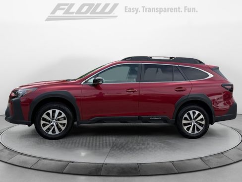 Used 2025 Subaru Outback Premium AWD/4WD image 5