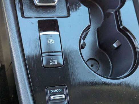 Certified 2023 Nissan Rogue S image 27