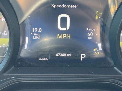 Used 2024 Jeep Wrangler Unlimited Sahara AWD/4WD image 36