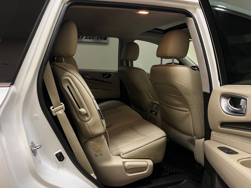 Used 2018 INFINITI QX60 Luxe AWD/4WD image 28