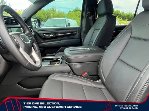 Used 2024 GMC Yukon XL Denali AWD/4WD image 10