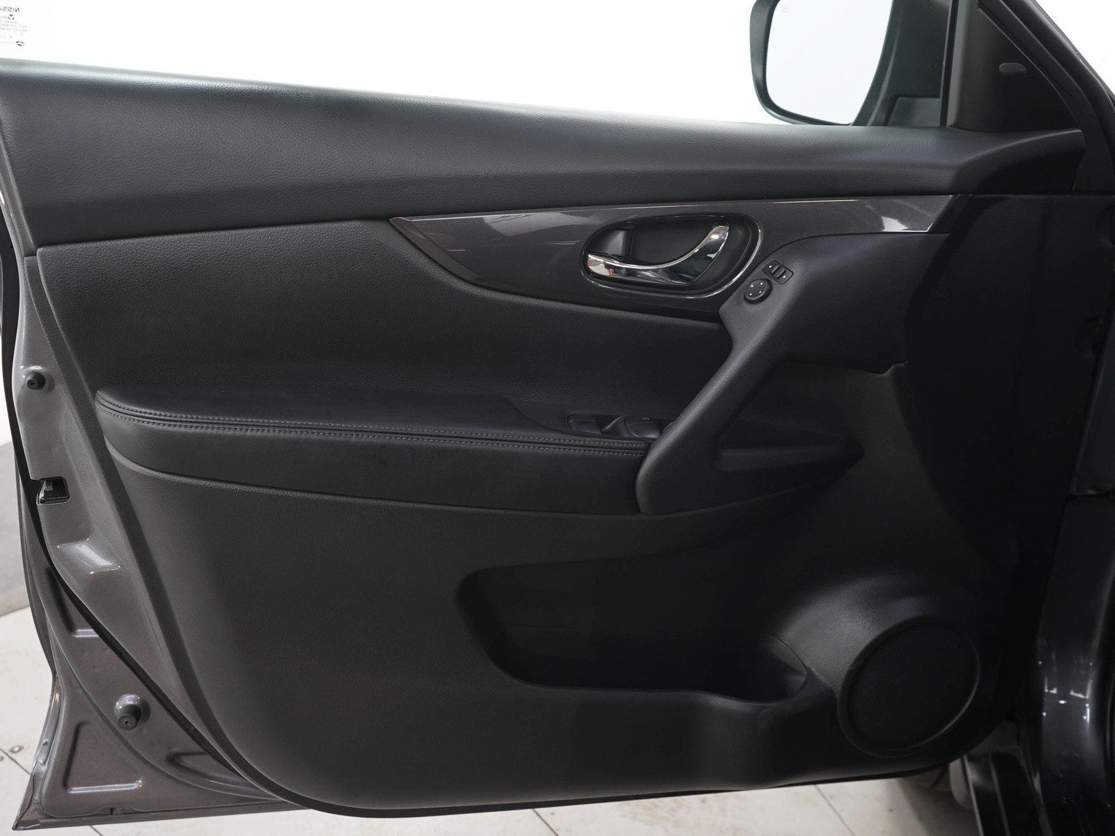 Used 2019 Nissan Rogue SV AWD/4WD image 20