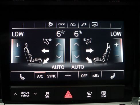 Used 2023 Audi e-tron Premium w/ Convenience Plus Package AWD/4WD image 25