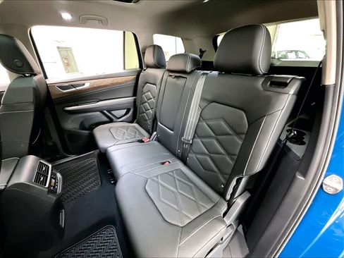 New 2026 Volkswagen Atlas SE AWD/4WD image 12