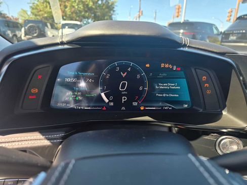 Used 2024 Chevrolet Corvette Stingray Premium Conv w/ Z51 Performance Package RWD image 18