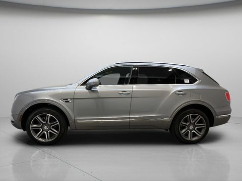 Used 2018 Bentley Bentayga Activity AWD/4WD image 3