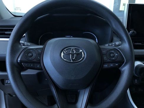 Certified 2025 Toyota RAV4 LE image 24