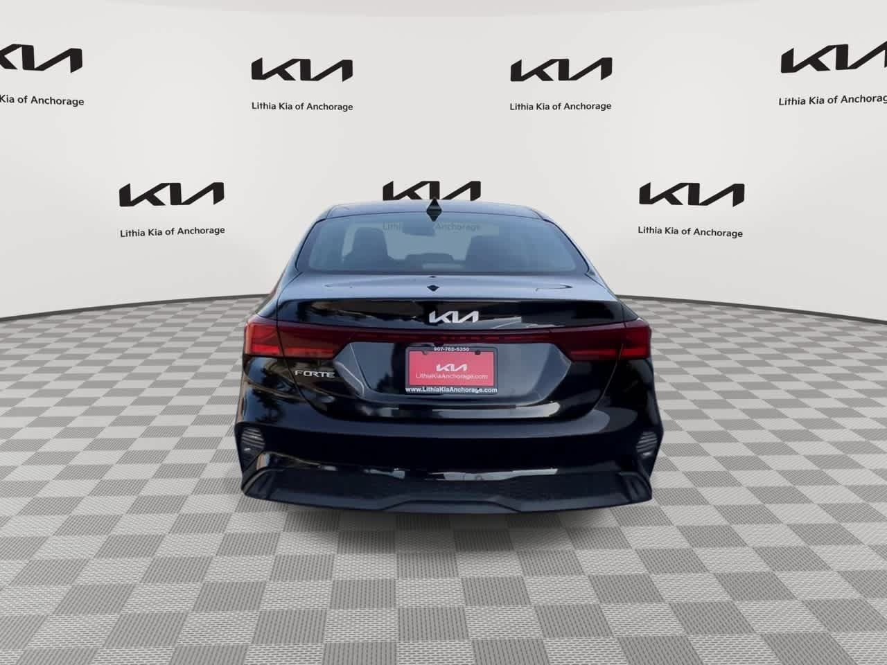 Certified 2023 Kia Forte LXS FWD image 3