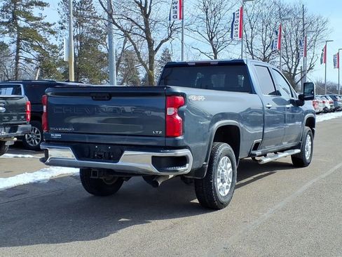 Used 2020 Chevrolet Silverado 3500 LTZ image 4