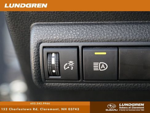 Used 2023 Toyota Corolla SE FWD image 12