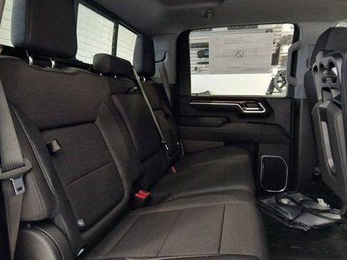New 2026 GMC Sierra 2500 SLE AWD/4WD image 19