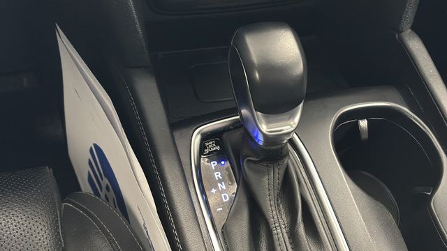 Used 2020 Hyundai Santa Fe Limited AWD/4WD image 20