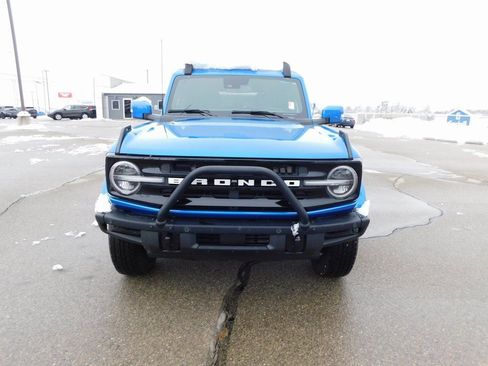 New 2024 Ford Bronco Outer Banks image 8