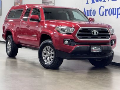 Used 2016 Toyota Tacoma SR5 w/ SR5 Appearance Package (SN)