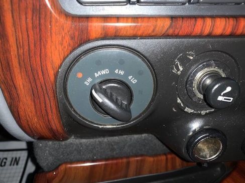 Used 2002 GMC Envoy SLT image 20