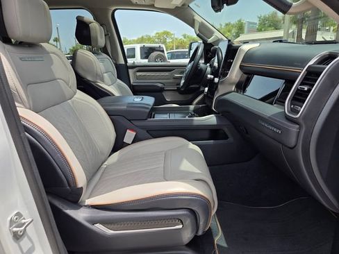 Used 2025 RAM 1500 Tungsten AWD/4WD image 21