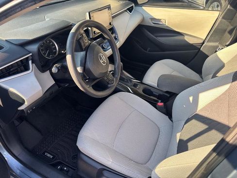 Used 2020 Toyota Corolla LE image 9