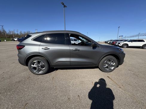 New 2026 Ford Escape ST-Line w/ Tech Pack #1 image 5