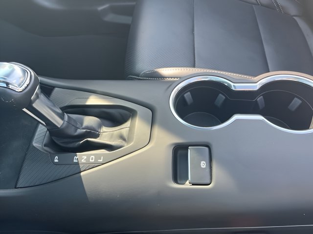 Used 2025 Ford Mustang Premium RWD image 22