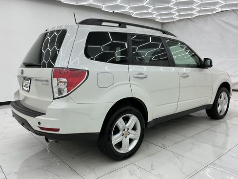 Used 2010 Subaru Forester 2.5X Limited AWD/4WD image 11