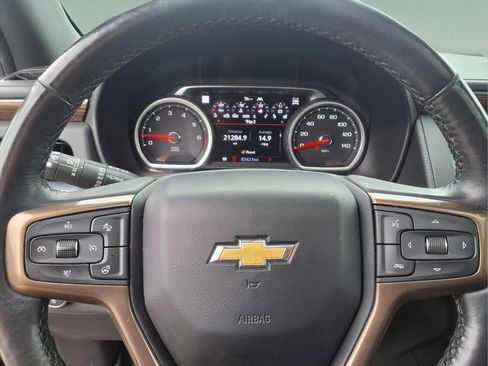 Certified 2021 Chevrolet Suburban High Country AWD/4WD image 24