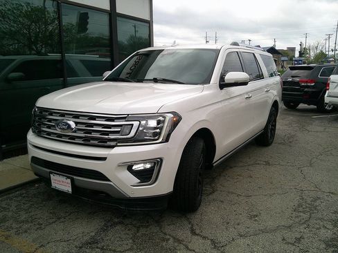 Used 2019 Ford Expedition Max Limited w/ Driver Assistance Package AWD/4WD image 2