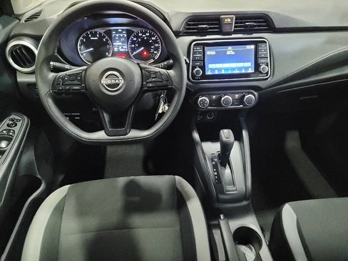 Used 2025 Nissan Versa S FWD image 22