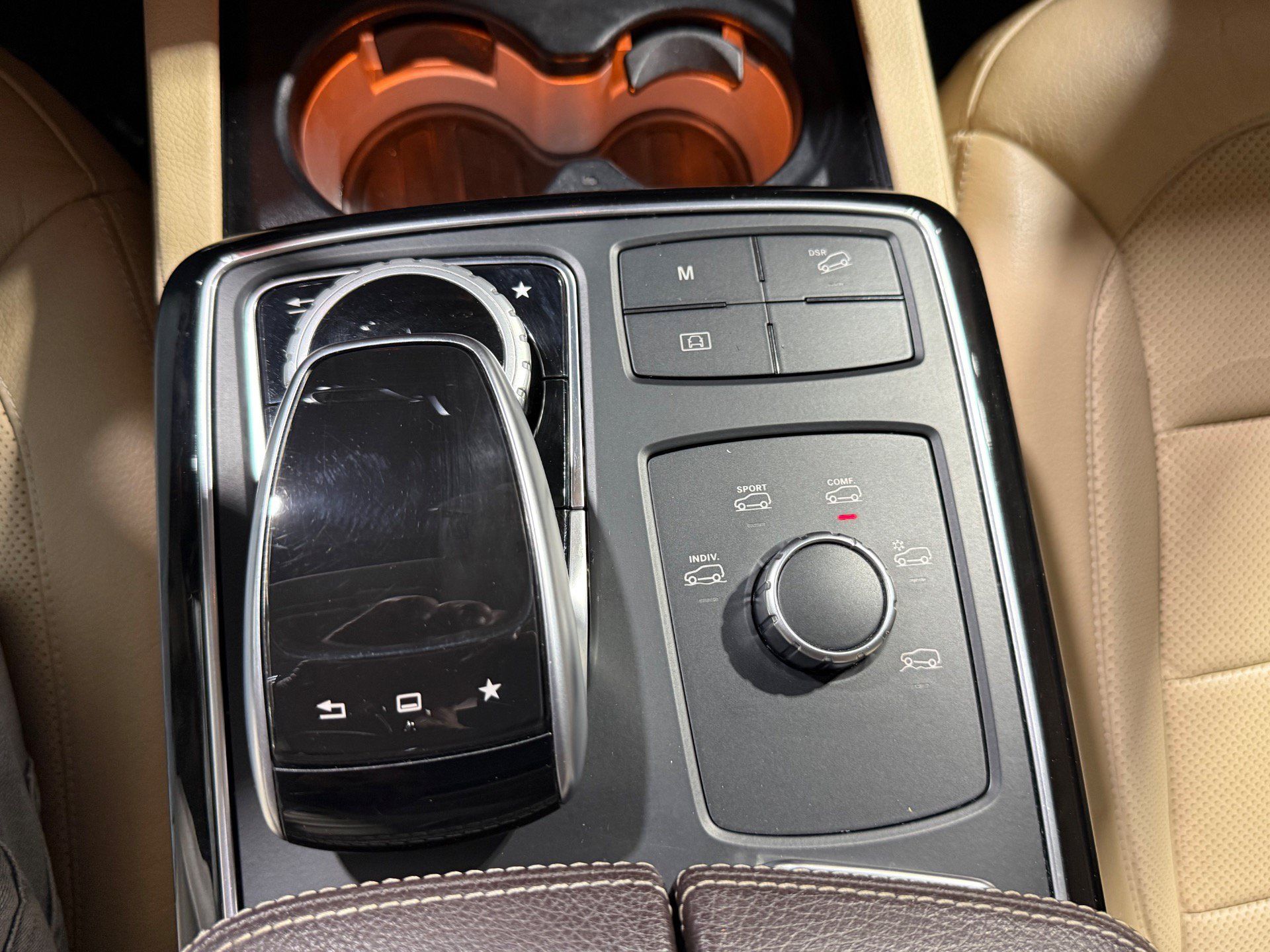 Used 2016 Mercedes-Benz GLE 400 4MATIC image 33