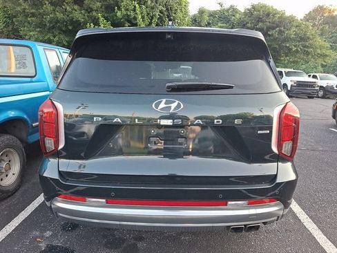 Used 2024 Hyundai Palisade Calligraphy AWD/4WD image 5