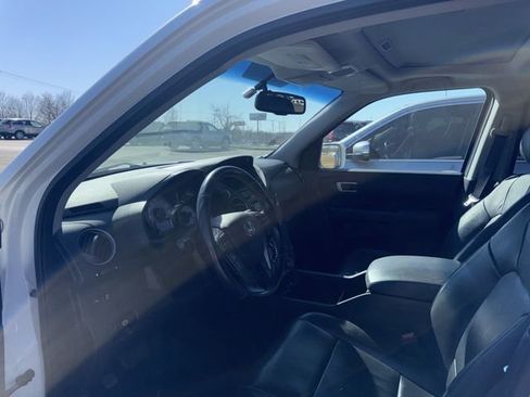 Used 2015 Honda Pilot Touring image 6