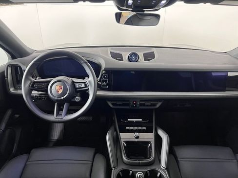 Certified 2026 Porsche Cayenne Coupe AWD/4WD image 22