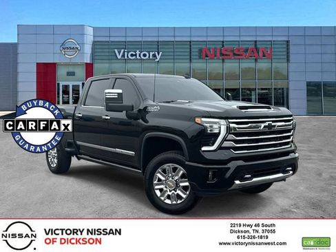 Used 2024 Chevrolet Silverado 2500 High Country w/ High Country Premium Package AWD/4WD image 1