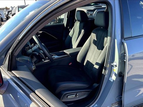 Used 2025 Acura ADX A-Spec image 33