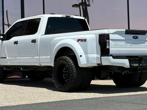 Used 2020 Ford F350 XLT w/ FX4 Off-Road Package AWD/4WD image 7