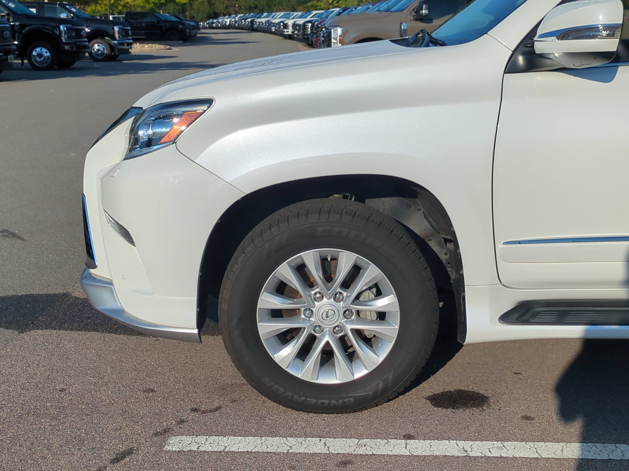Used 2019 Lexus GX 460 Premium AWD/4WD image 11