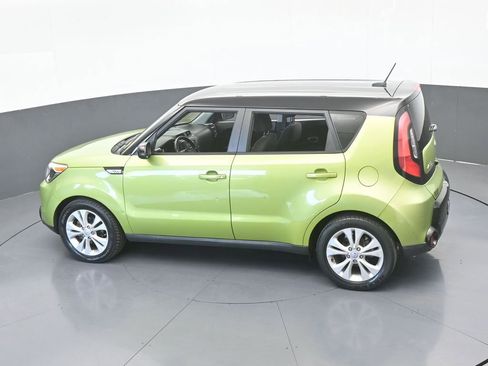 Used 2016 Kia Soul + image 43