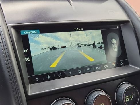 Used 2019 Jaguar F-TYPE SVR image 14