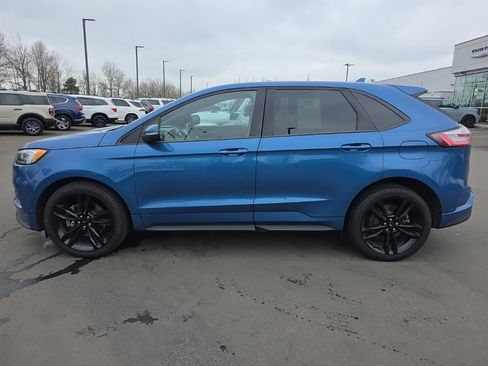 Used 2020 Ford Edge ST w/ Equipment Group 401A image 2
