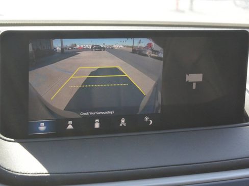 Used 2024 Acura MDX SH-AWD w/ Technology Package image 18