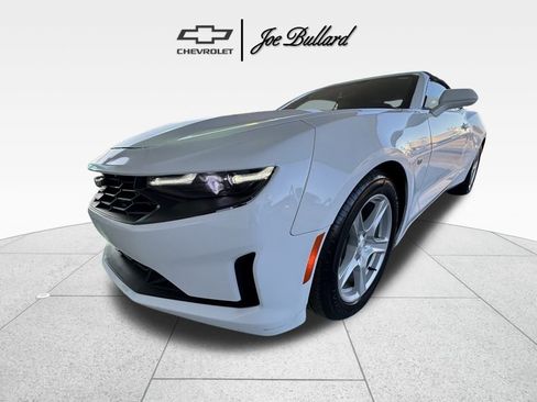 Used 2020 Chevrolet Camaro LT image 10