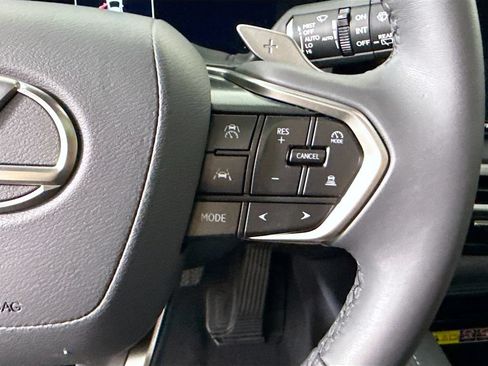 Used 2025 Lexus RX 350 FWD w/ Technology Package image 12