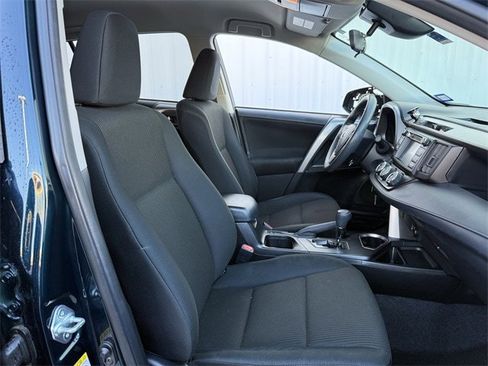 Used 2018 Toyota RAV4 LE image 26
